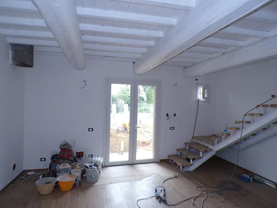 Immagine 24 di Terratetto in vendita  a Cascina