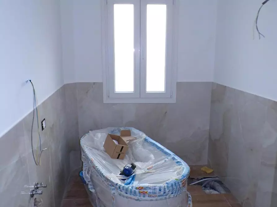 Immagine 37 di Terratetto in vendita  a Cascina