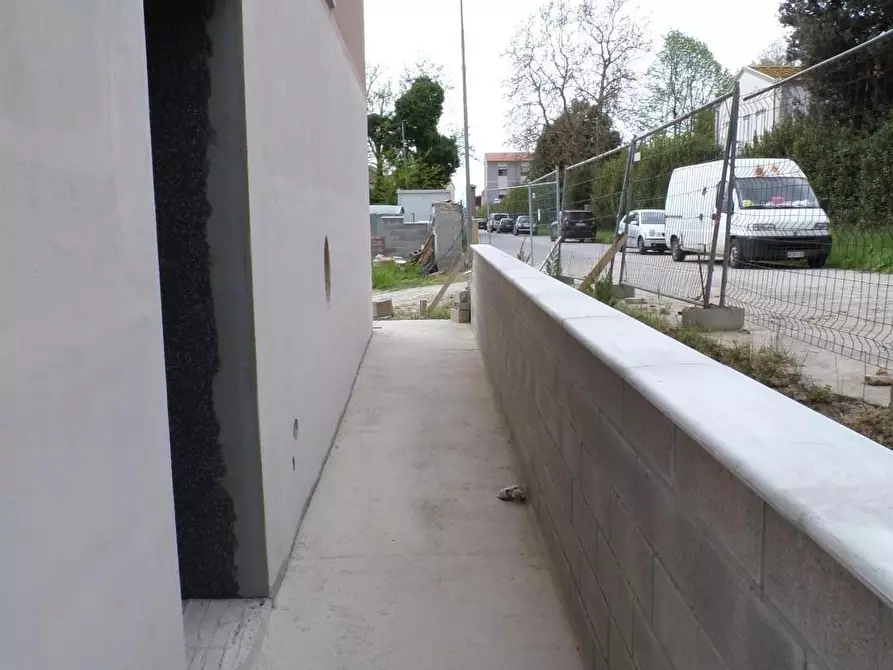 Immagine 51 di Terratetto in vendita  a Cascina