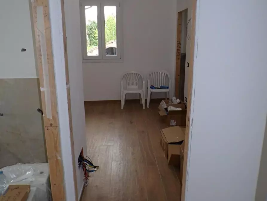 Immagine 35 di Terratetto in vendita  a Cascina