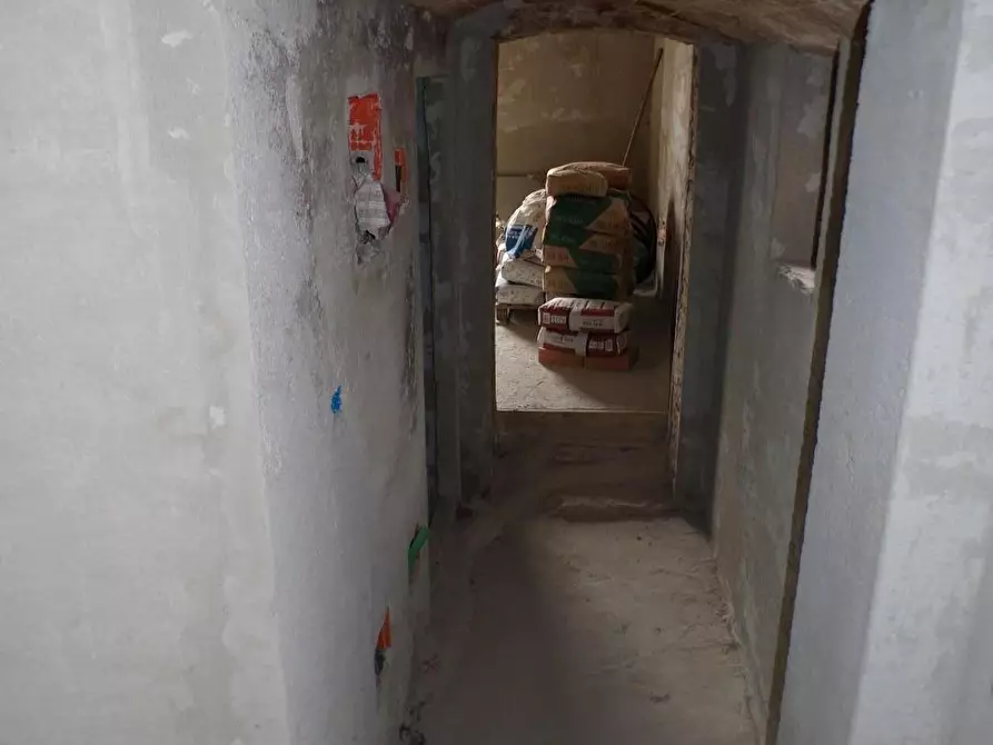 Immagine 47 di Terratetto in vendita  a Cascina