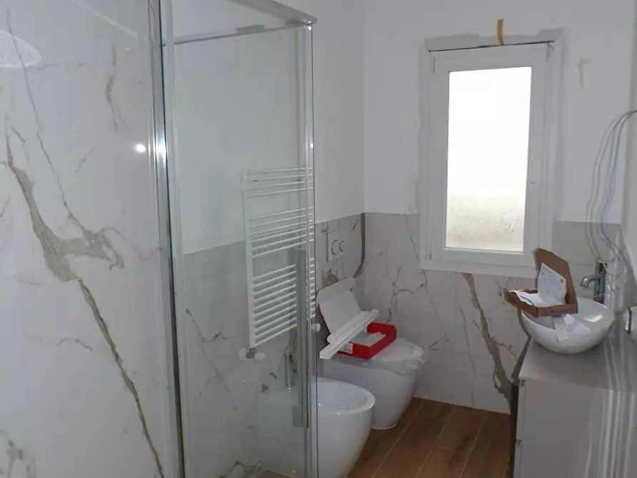 Immagine 27 di Terratetto in vendita  a Cascina