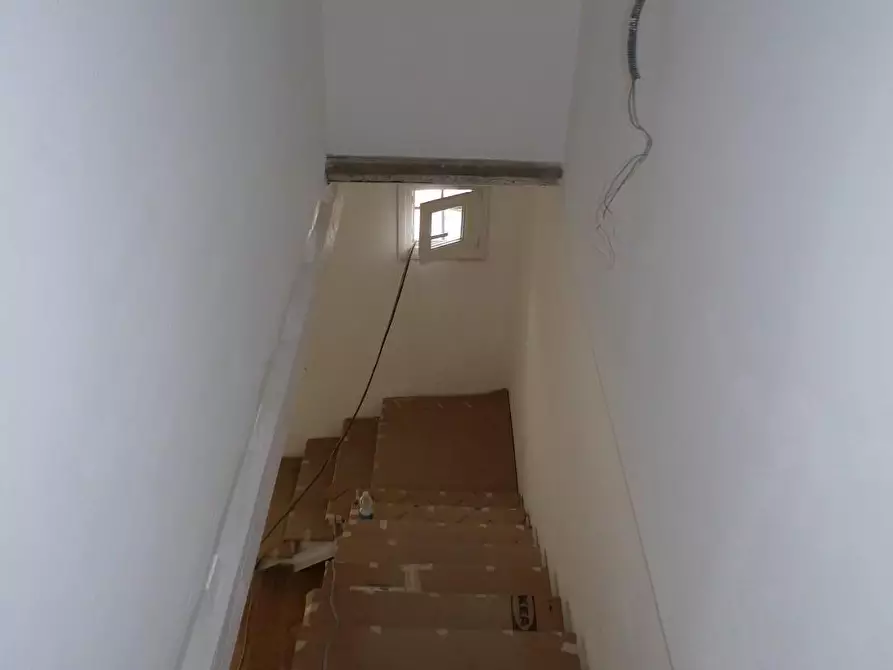 Immagine 44 di Terratetto in vendita  a Cascina