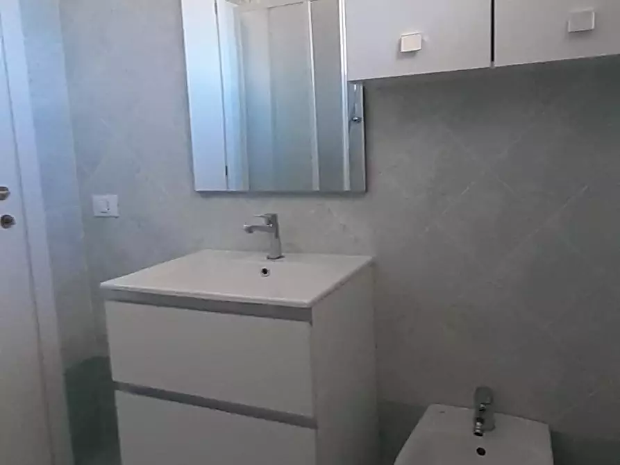 Immagine 9 di Villa in vendita  a Terricciola