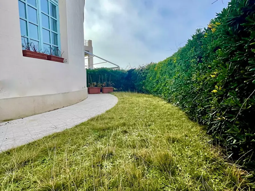 Immagine 27 di Appartamento in vendita  a Pisa