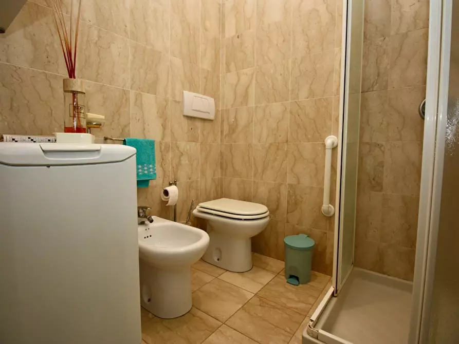 Immagine 24 di Appartamento in vendita  a Pisa