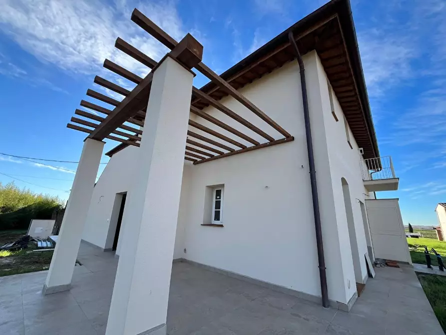 Immagine 3 di Casa bifamiliare in vendita  a Ponsacco