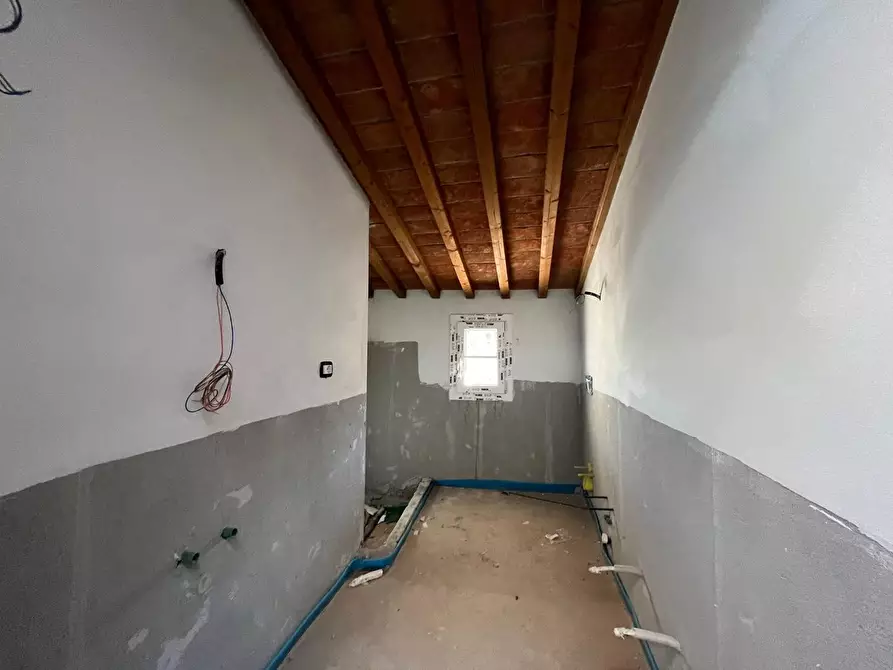 Immagine 17 di Casa bifamiliare in vendita  a Ponsacco