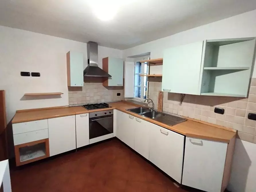 Immagine 3 di Terratetto in vendita  a Lucca