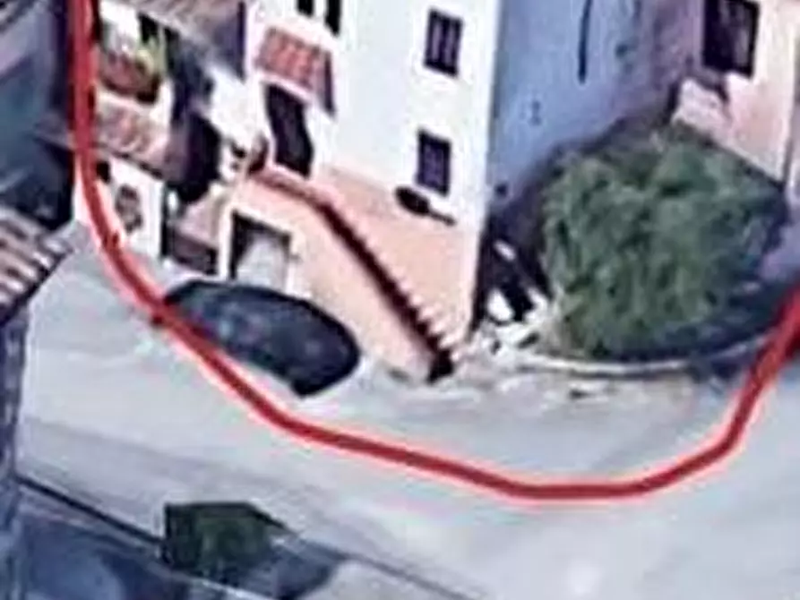 Immagine 19 di Terratetto in vendita  a Lucca