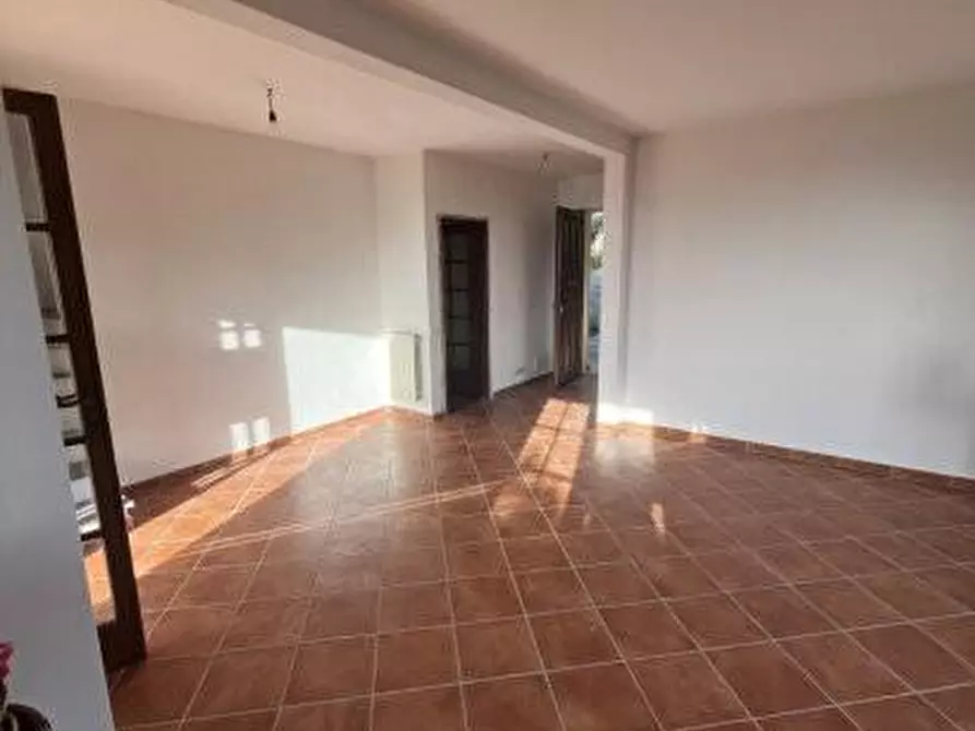 Immagine 17 di Casa bifamiliare in vendita  a Massarosa