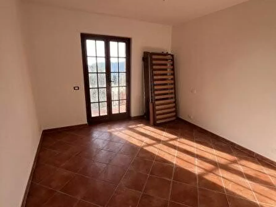 Immagine 28 di Casa bifamiliare in vendita  a Massarosa