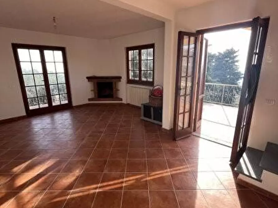 Immagine 18 di Casa bifamiliare in vendita  a Massarosa