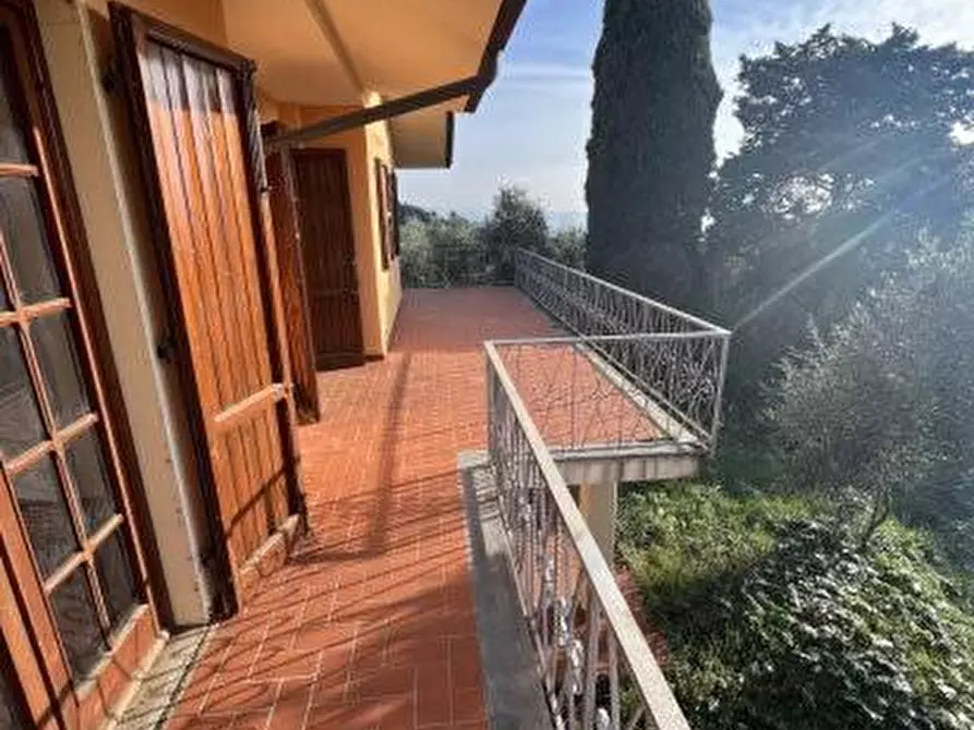 Immagine 20 di Casa bifamiliare in vendita  a Massarosa