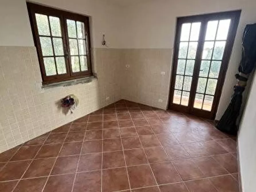 Immagine 4 di Casa bifamiliare in vendita  a Massarosa