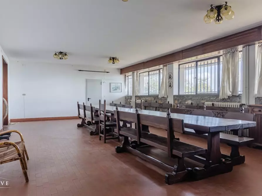 Immagine 5 di Villa in vendita  a La Spezia