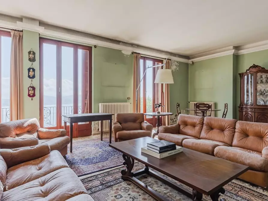 Immagine 4 di Villa in vendita  a La Spezia