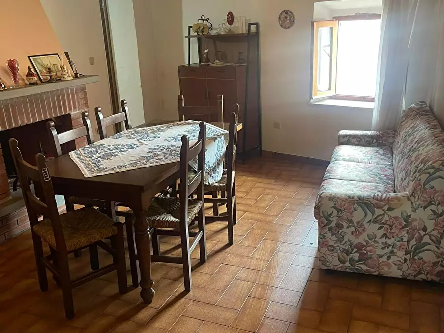 Immagine 7 di Appartamento in vendita  a Buti