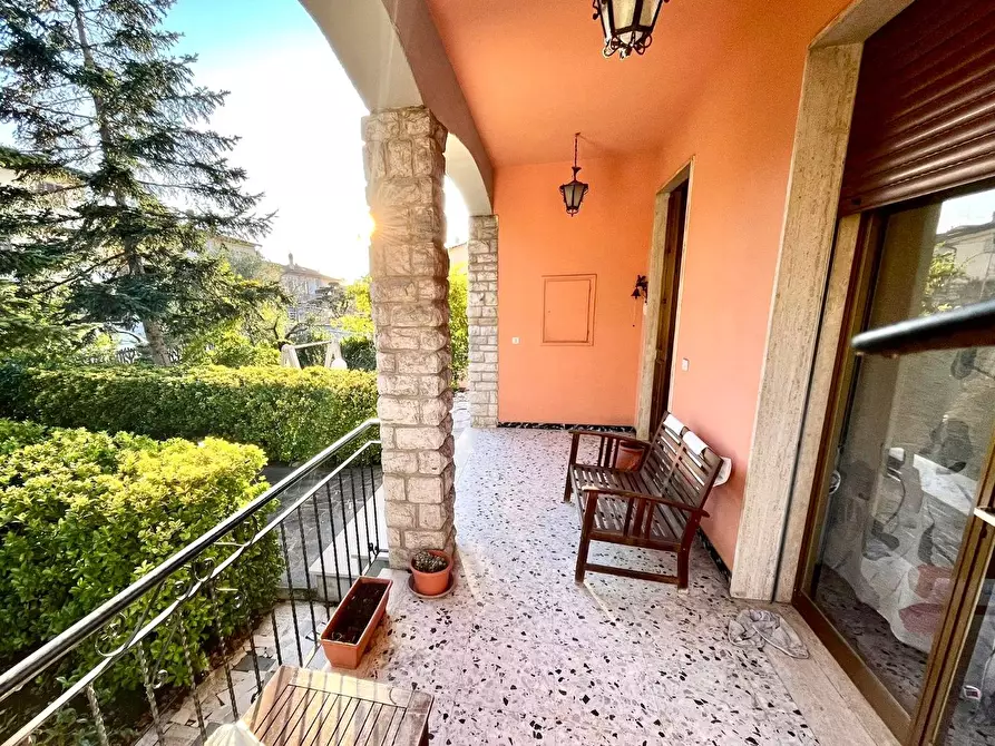 Immagine 2 di Villa in vendita  a Montopoli In Val D'arno