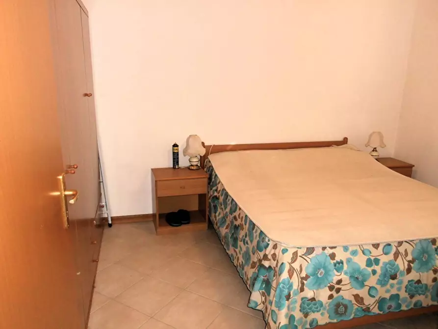 Immagine 11 di Appartamento in vendita  a Carrara