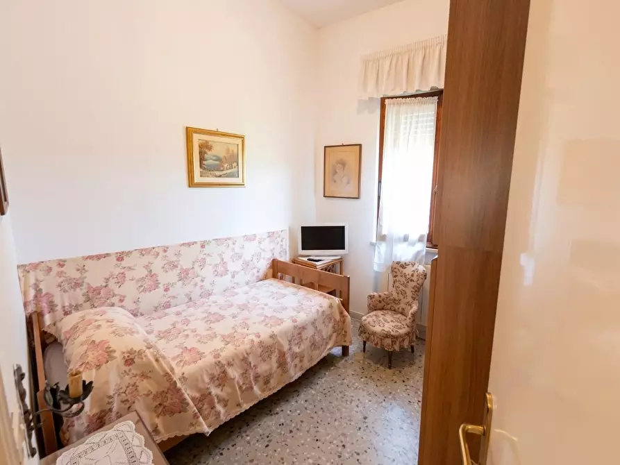 Immagine 17 di Villa in vendita  a Forte Dei Marmi