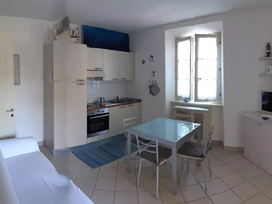 Immagine 9 di Appartamento in vendita  a Pietrasanta