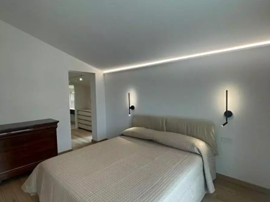 Immagine 39 di Villa in affitto  a Pietrasanta