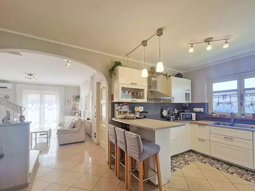 Immagine 20 di Casa bifamiliare in affitto  a Pietrasanta