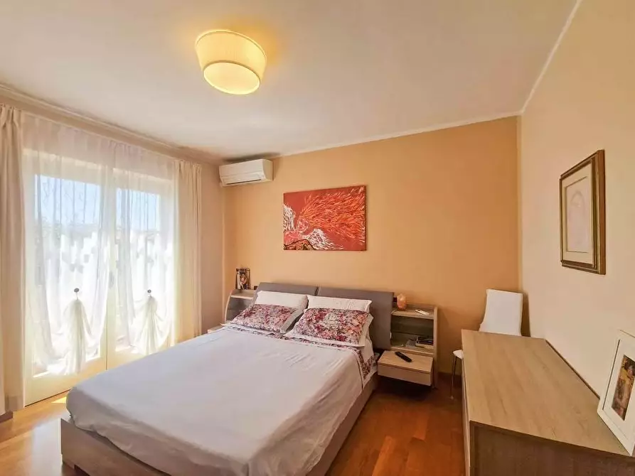 Immagine 27 di Casa bifamiliare in affitto  a Pietrasanta