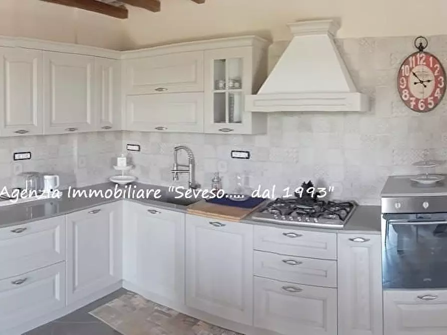 Immagine 23 di Villa in affitto  a Seravezza