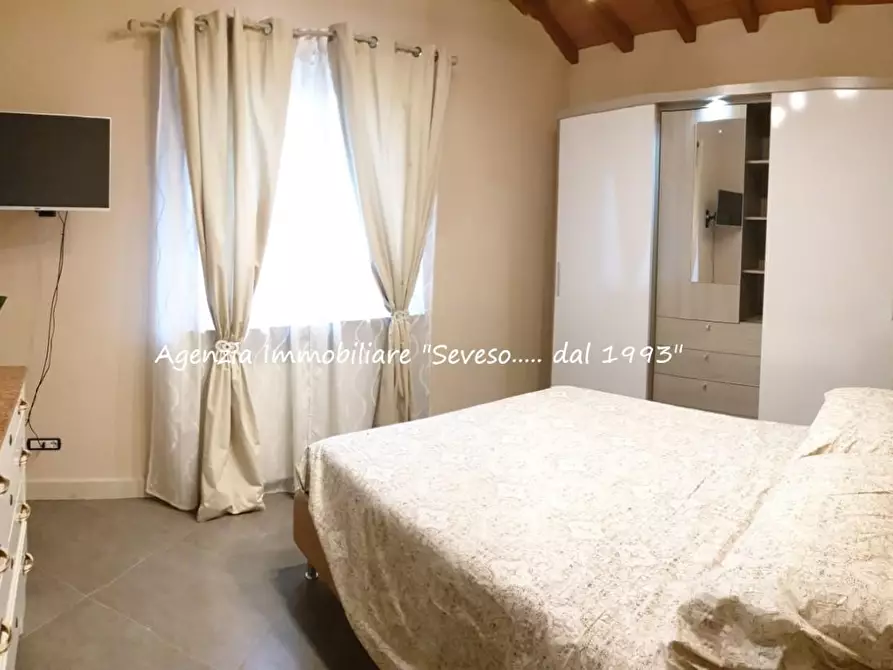 Immagine 36 di Villa in affitto  a Seravezza