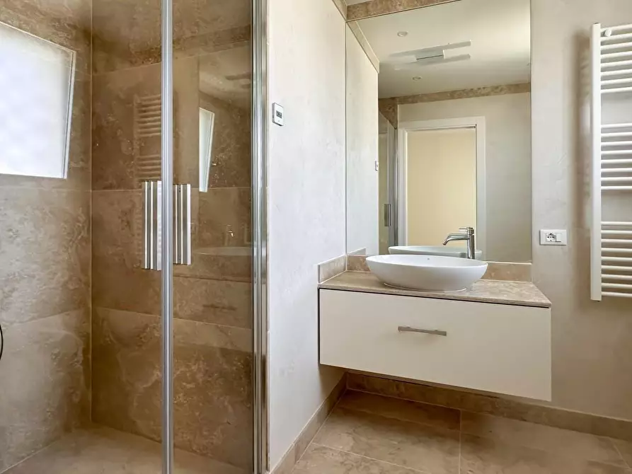 Immagine 20 di Villa in vendita  a Pietrasanta