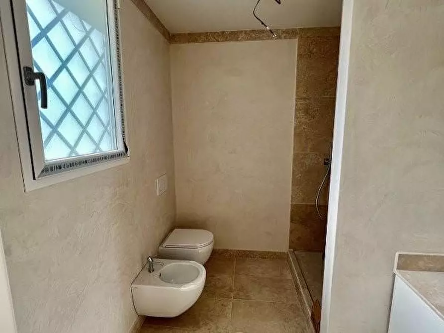 Immagine 15 di Villa in vendita  a Pietrasanta