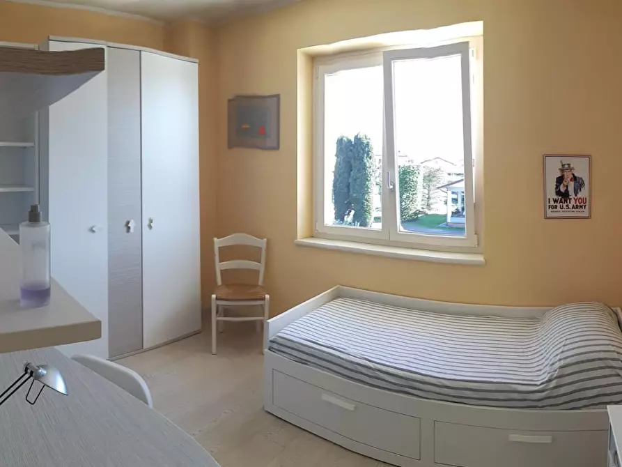 Immagine 24 di Villa in affitto  a Seravezza