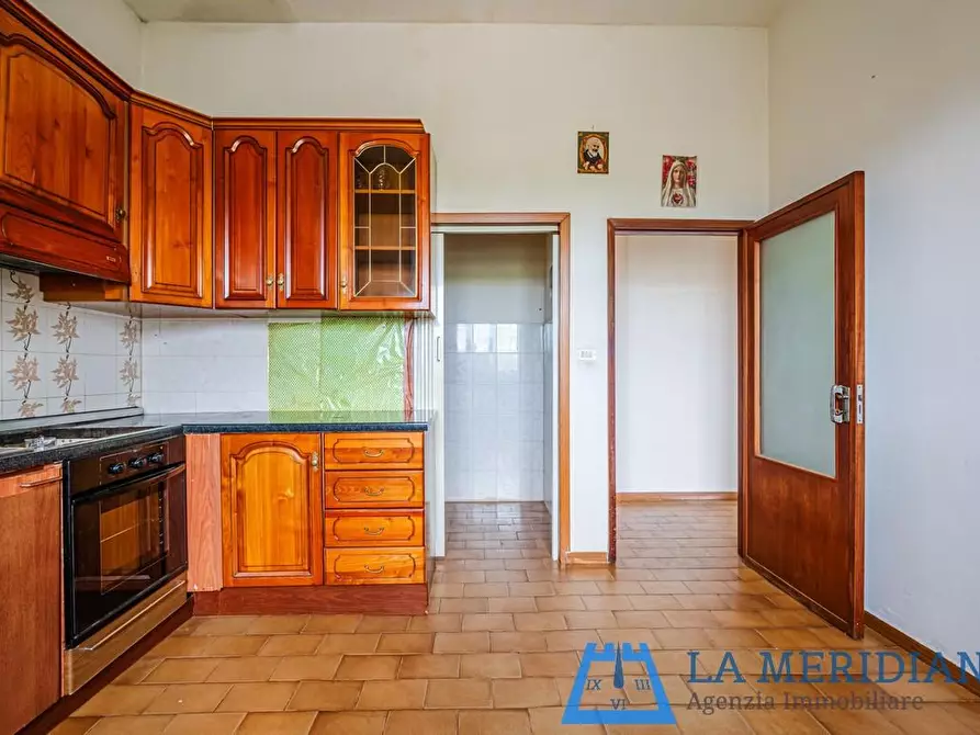 Immagine 2 di Appartamento in vendita  a Lamporecchio