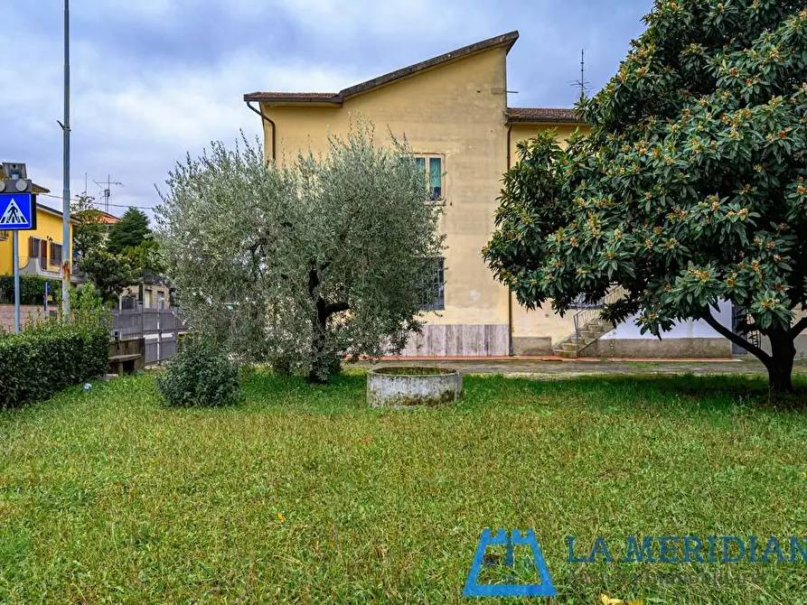 Immagine 32 di Appartamento in vendita  a Lamporecchio