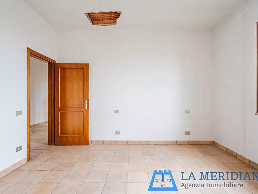 Immagine 13 di Casa indipendente in vendita  a Larciano