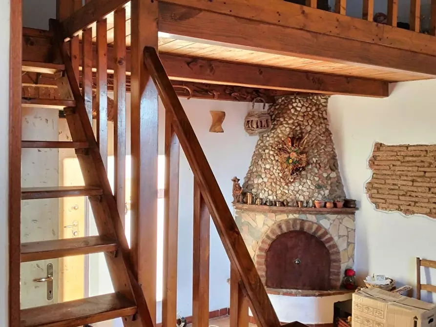 Immagine 9 di Appartamento in vendita  a Livorno