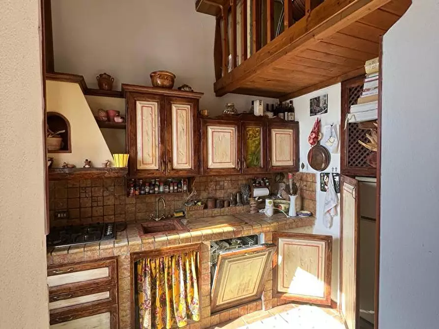 Immagine 6 di Appartamento in vendita  a Livorno