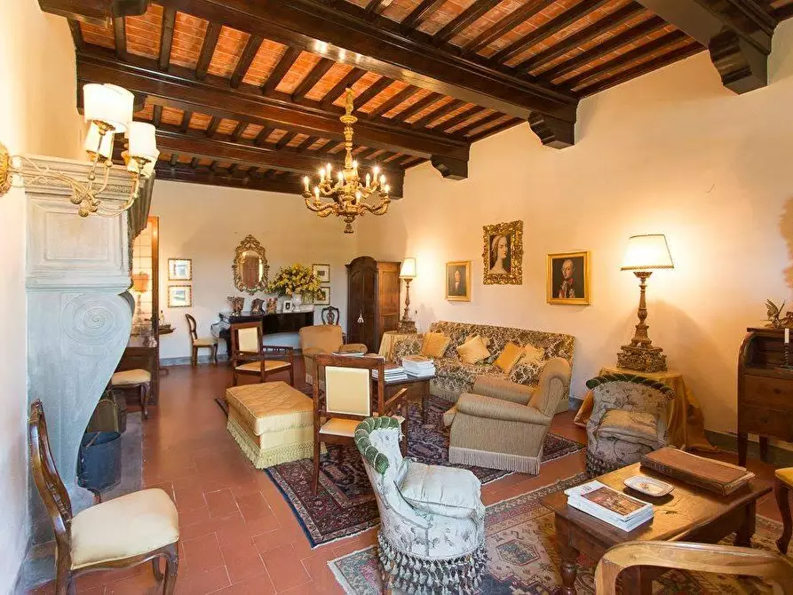 Immagine 13 di Immobile di prestigio in vendita  a Pisa