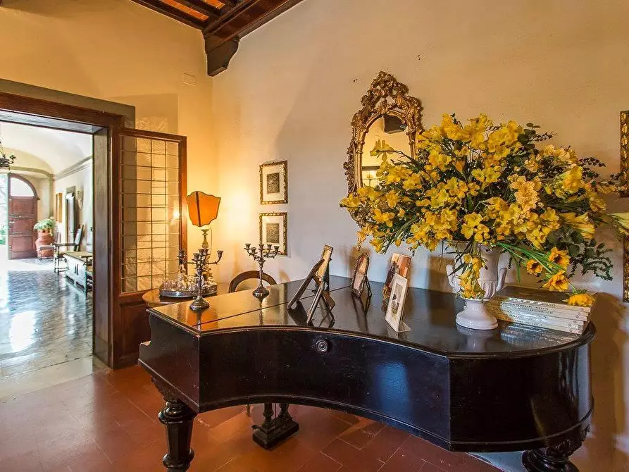 Immagine 11 di Immobile di prestigio in vendita  a Pisa