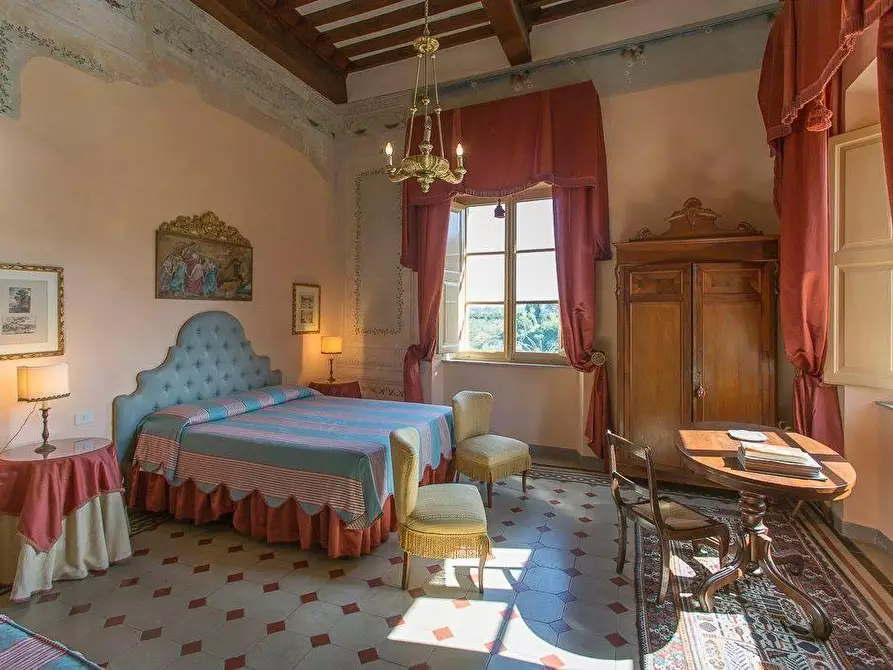 Immagine 25 di Immobile di prestigio in vendita  a Pisa