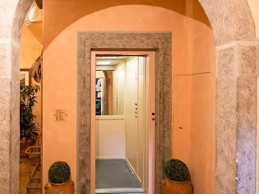 Immagine 12 di Immobile di prestigio in vendita  a Pisa