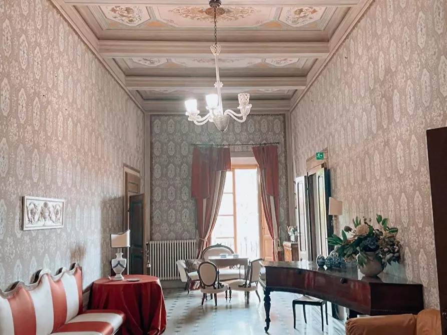 Immagine 17 di Immobile di prestigio in vendita  a Pisa