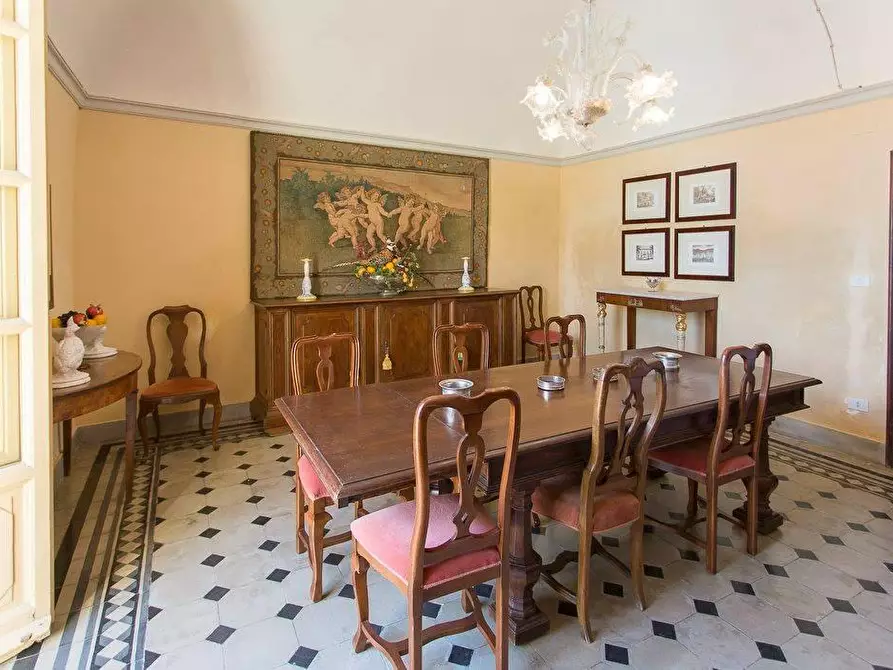 Immagine 9 di Immobile di prestigio in vendita  a Pisa