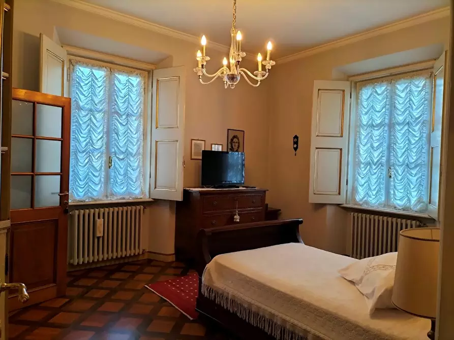 Immagine 15 di Casa indipendente in vendita  a Lucca