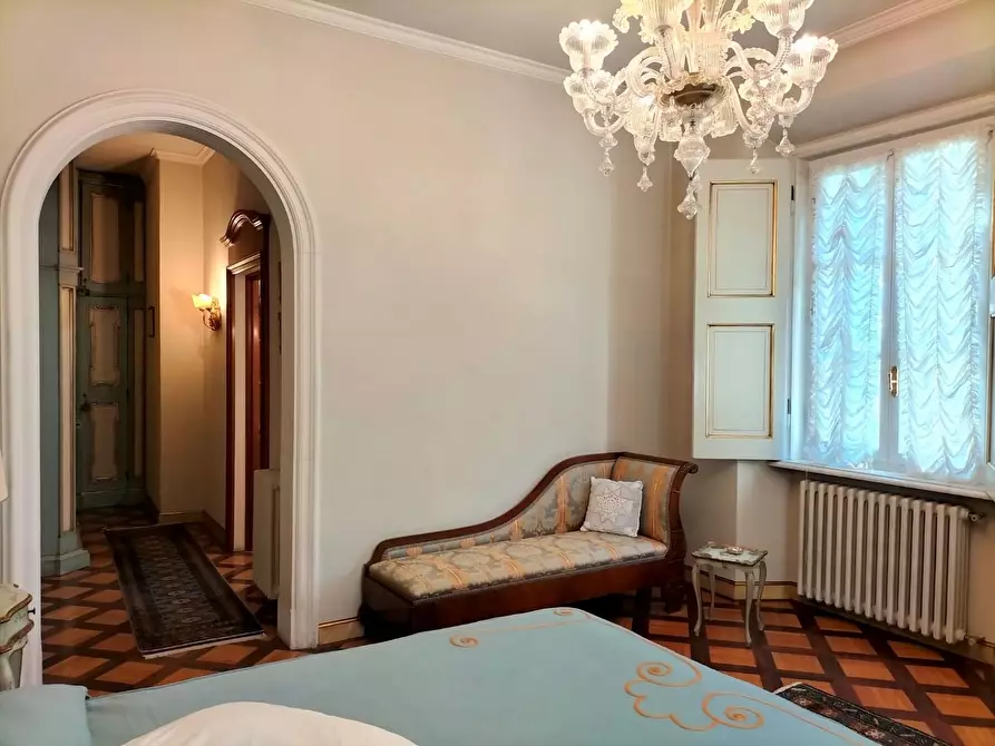 Immagine 17 di Casa indipendente in vendita  a Lucca