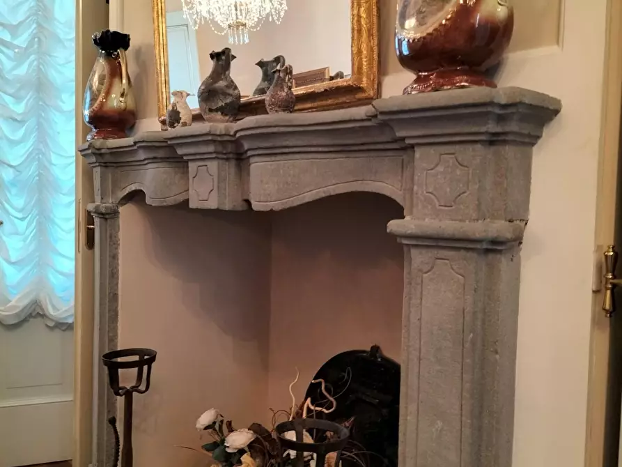 Immagine 11 di Casa indipendente in vendita  a Lucca