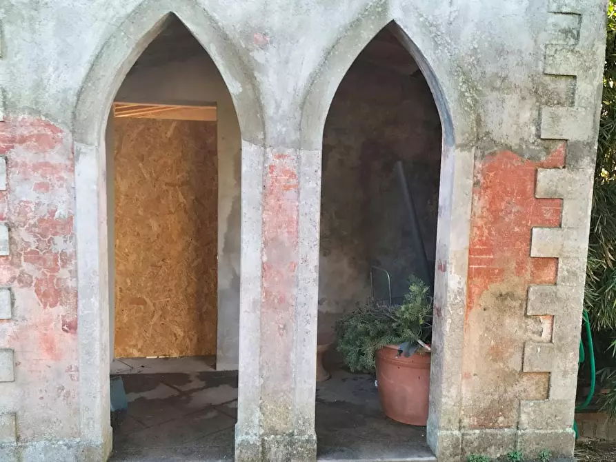 Immagine 11 di Immobile di prestigio in vendita  a Pisa