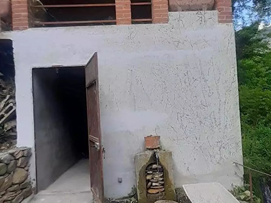 Immagine 18 di Casa indipendente in vendita  a Calci